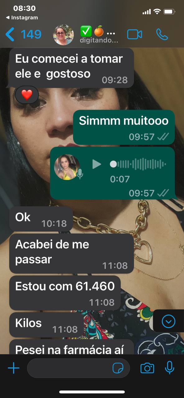 Print de conversa no WhatsApp de cliente elogiando o sabor do Diurie Fit Black e relatando 61 kg